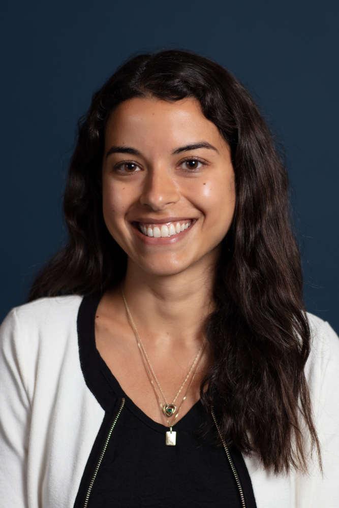 Danielle Charpentier headshot