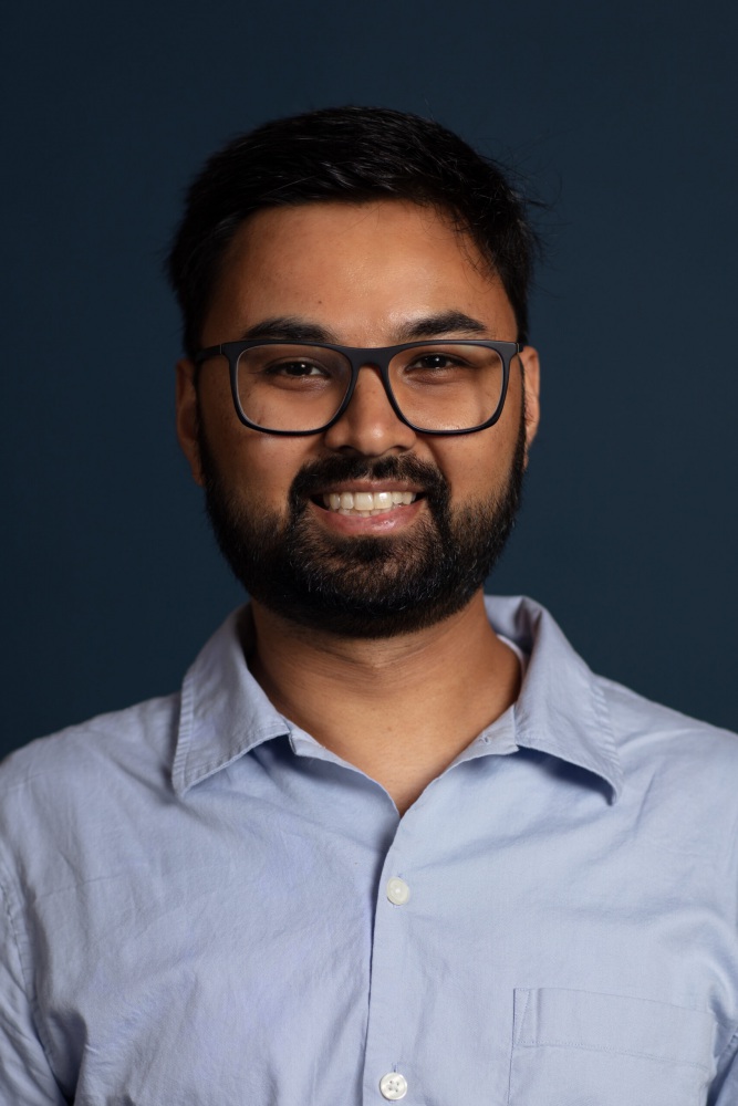 Ayush Mansingh Headshot