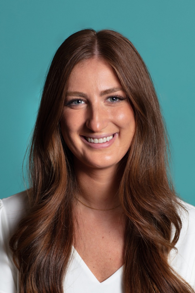 Courtney Halpern Headshot
